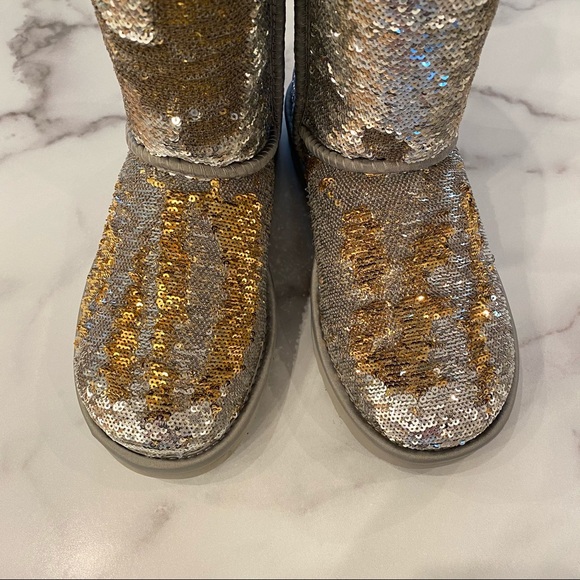 UGG Silver Gold Classic Short Flip Sequin Cosmos - Picture 7 of 15
